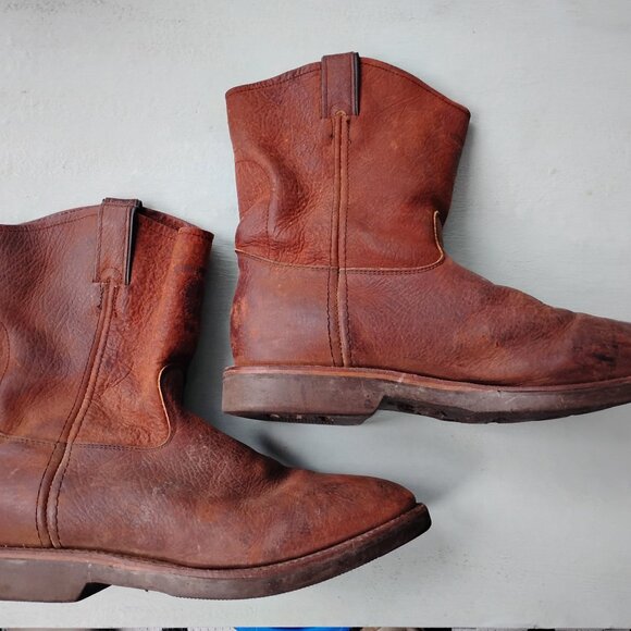 Leather Chippewa Work Boots  - Great Condition, Broken In - Size 11D main image 4